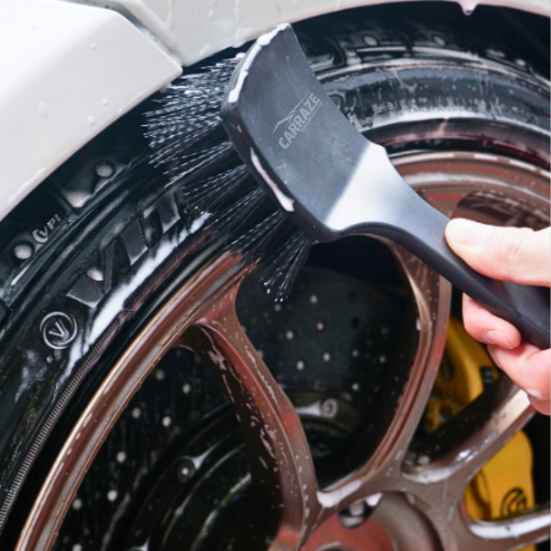 Tyre Cleaning Brush Black – Durable Cleaning Tool for All Vehicles